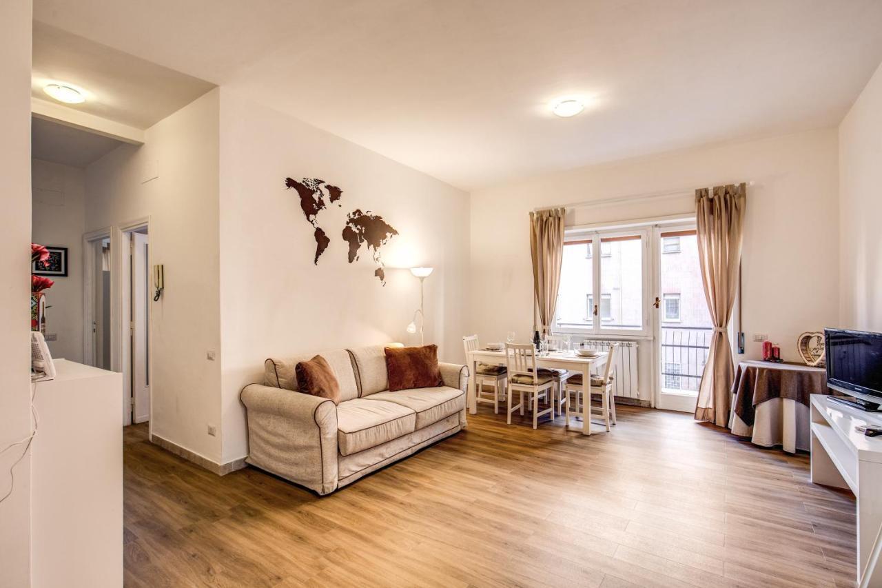 Apartment Aura Paradise - With Parking Garage Rom